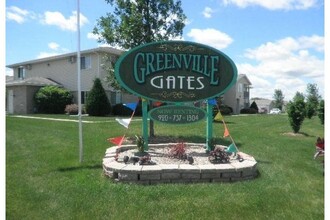 GREENVILLE GATES in Greenville, WI - Building Photo - Building Photo