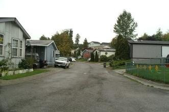 Westview Estates in Everett, WA - Foto de edificio - Other