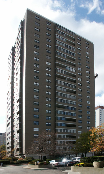 Whittier Place Condominium in Boston, MA - Foto de edificio