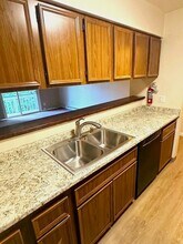 545 E 11th Ave in Anchorage, AK - Building Photo - Building Photo