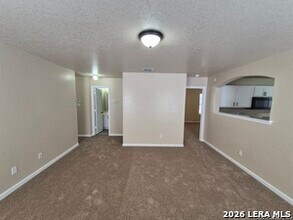 826 Absolon Farm in San Antonio, TX - Building Photo - Building Photo