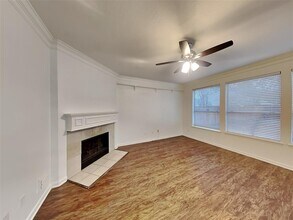 21027 Deauville Dr in Spring, TX - Building Photo - Building Photo