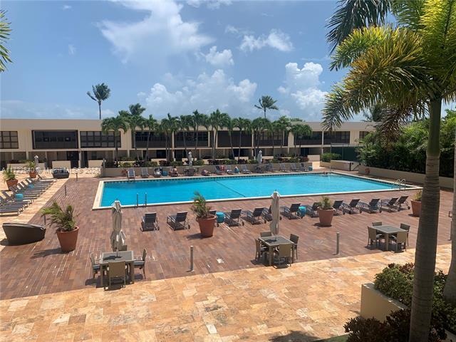 1901 Brickell Ave, Unit B1011 in Miami, FL - Building Photo - Building Photo