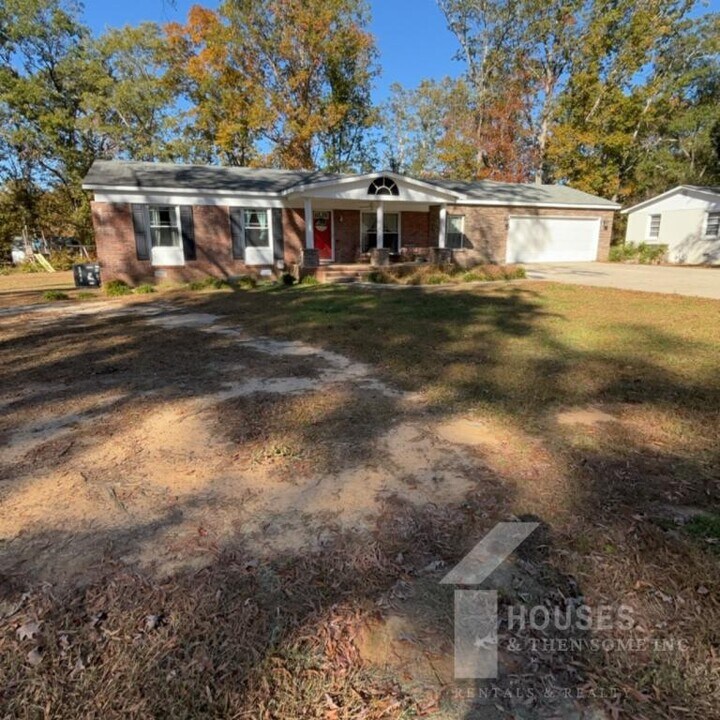 113 Susan Ave in Honea Path, SC - Building Photo