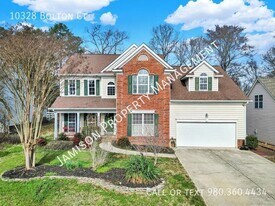 10328 Bolton Ct in Charlotte, NC - Building Photo