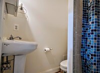 1101 W Hamburg St photo'