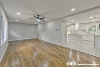 2480 Rockcliff Rd SE in Atlanta, GA - Building Photo - Building Photo