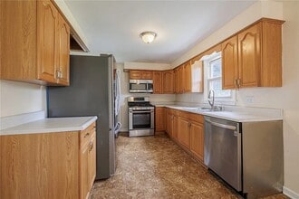 290 Fetzner Rd in Rochester, NY - Foto de edificio - Building Photo