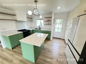 459 E Burton Ave in South Salt Lake, UT - Building Photo - Building Photo