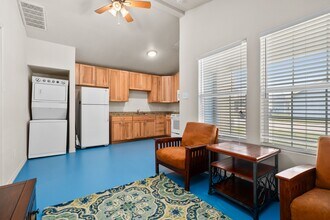 109 Gillespie Ln in Aransas Pass, TX - Building Photo - Building Photo