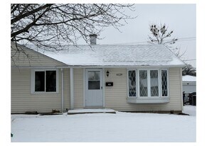 4129 W 90th St in Oak Lawn, IL - Building Photo