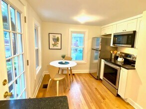 7 Elizabeth St in Red Hook, NY - Building Photo - Building Photo