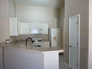 2409 S St Thomas Aquinas Dr in Tucson, AZ - Building Photo - Building Photo