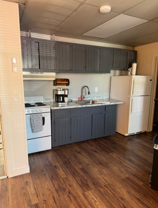 property at 11 Montross St
