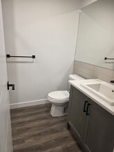 350-3350 Livingston Common NE in Calgary, AB - Building Photo - Building Photo