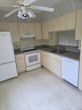 3369 Perimeter Dr in Greenacres, FL - Building Photo - Building Photo