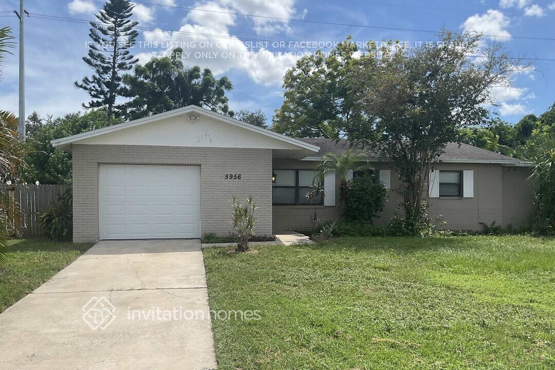 5956 6th Ave S in St. Petersburg, FL - Building Photo