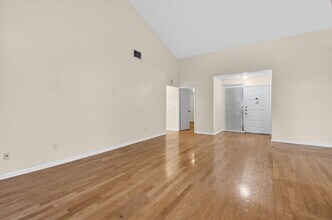 6130 Aloma Ln in Boca Raton, FL - Building Photo - Building Photo