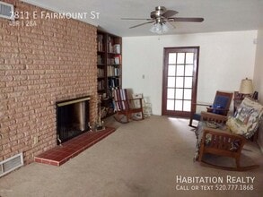 7811 E Fairmount St in Tucson, AZ - Foto de edificio - Building Photo