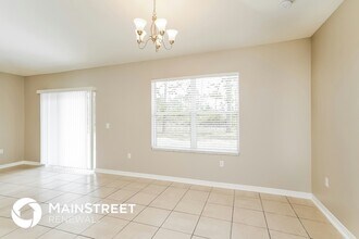1066 Fayette Ave in Lehigh Acres, FL - Building Photo - Building Photo