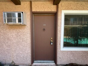 5461 Kester Ave in Los Angeles, CA - Building Photo - Building Photo