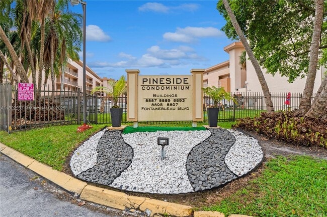 property at 8889 Fontainebleau Blvd