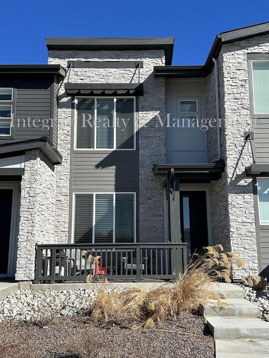 7444 W Evans Pl in Lakewood, CO - Building Photo
