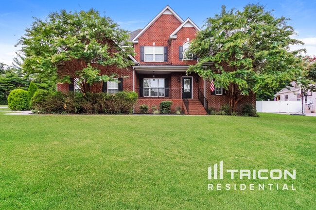 property at 444 Savannah Ridge