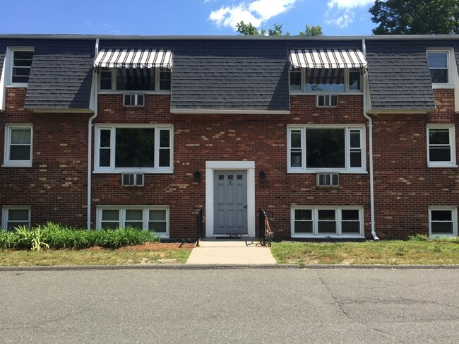 167 South St, Unit 167 South St. 8C