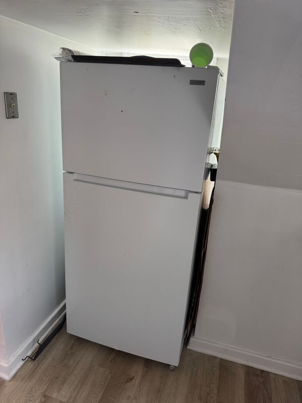 2606 Wycliffe Rd in Parkville, MD - Building Photo - Building Photo