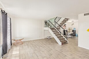 4807 W Northern Ave in Glendale, AZ - Building Photo