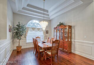 8205 Bay Tree Ln in Jacksonville, FL - Building Photo - Building Photo