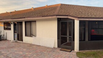 9616 Golf State Park Way in Boca Raton, FL - Building Photo