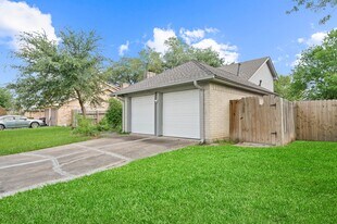 1823 Mandrill Ln in Houston, TX - Building Photo