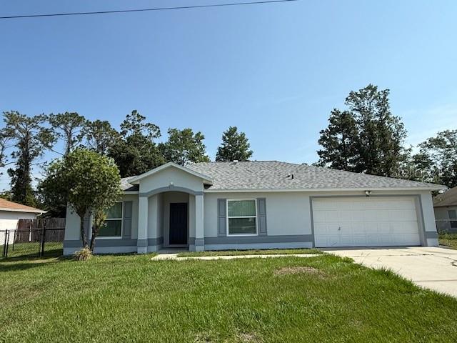 19 Rockefeller Dr in Palm Coast, FL - Building Photo