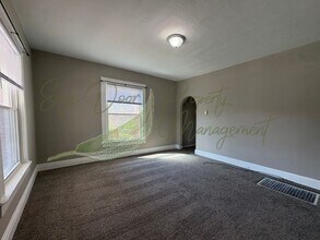 102 Kansas City Ave S in Excelsior Springs, MO - Building Photo - Building Photo