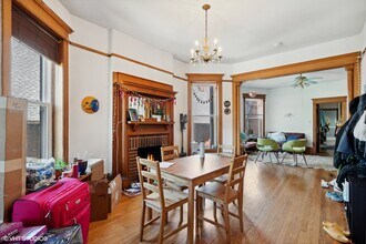 650 W Barry Ave in Chicago, IL - Building Photo - Building Photo