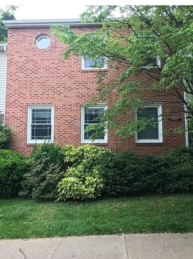 3034 Hickory Grove Ct in Fairfax, VA - Building Photo - Building Photo