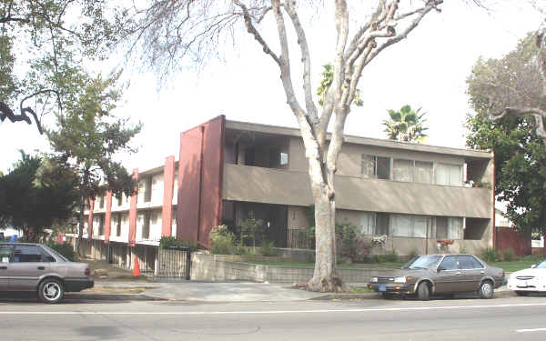 159 S Sierra Madre Blvd in Pasadena, CA - Building Photo - Building Photo