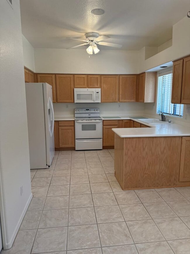 45 E 9th Pl in Mesa, AZ - Building Photo - Building Photo