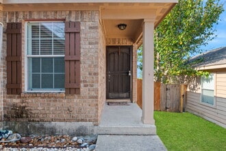 5503 Chase Cyn in San Antonio, TX - Building Photo - Building Photo
