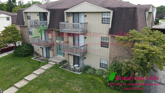 587 Bailey Dr, Unit 11