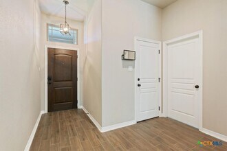 521 Holstein Dr in Belton, TX - Building Photo - Building Photo