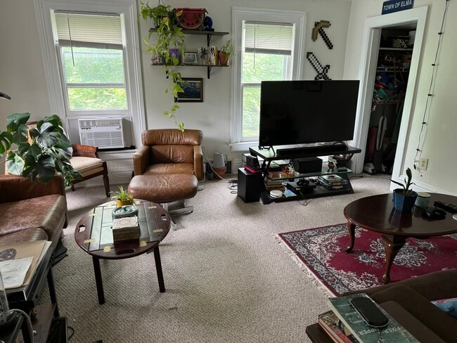 2 Upton Park, Unit B