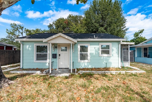 3037 38th Ave N in St. Petersburg, FL - Foto de edificio - Building Photo