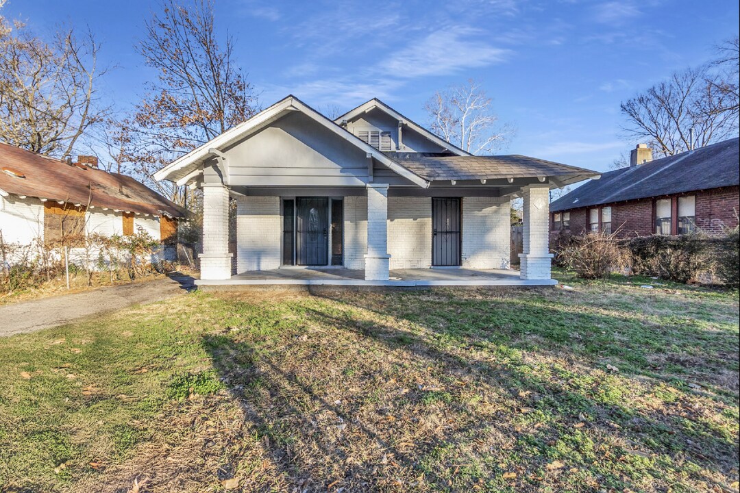 696 Inez St in Memphis, TN - Building Photo