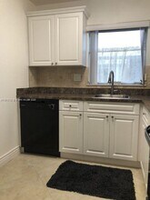 7725 SW 86th St in Miami, FL - Building Photo - Building Photo