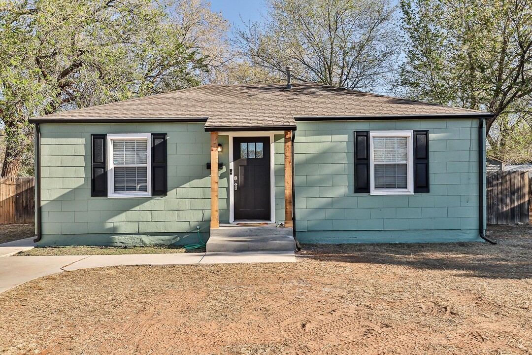 2514 29th St in Lubbock, TX - Building Photo