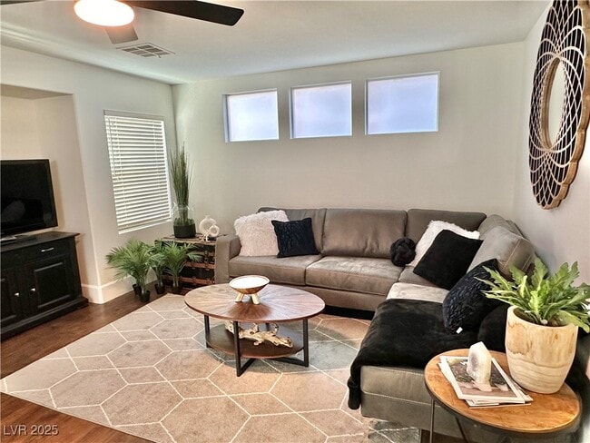 10263 Splendor Ridge Ave in Las Vegas, NV - Building Photo - Building Photo