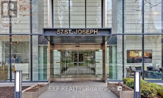 57-2457 St Joseph St in Toronto, ON - Building Photo - Building Photo